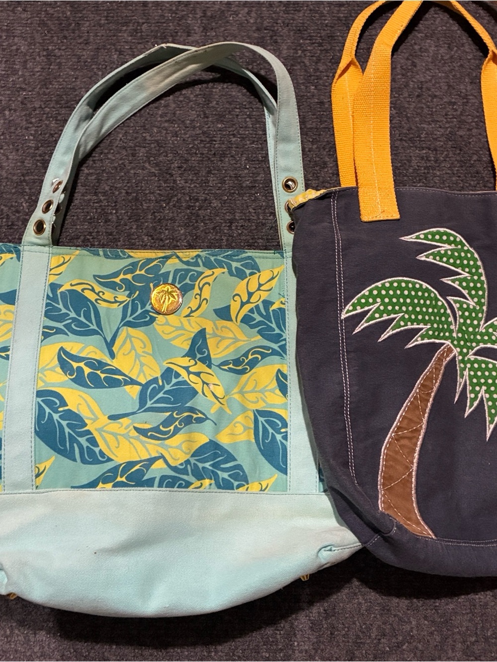 🎈Set of 2 Tropical Parm Tree Leaf Beach Tote Bags